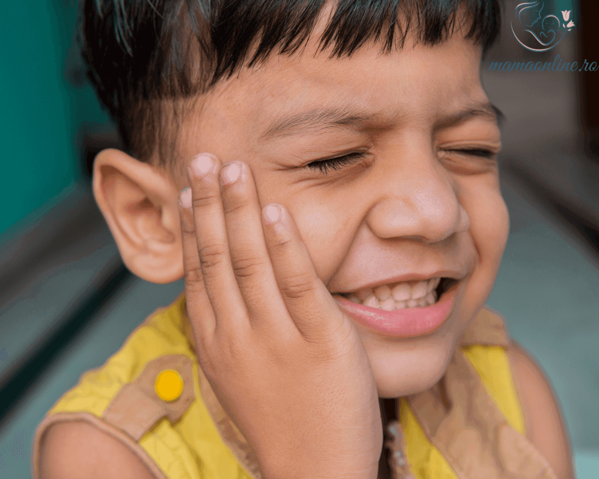 Cum să gestionezi durerea de dinți la copiii mici