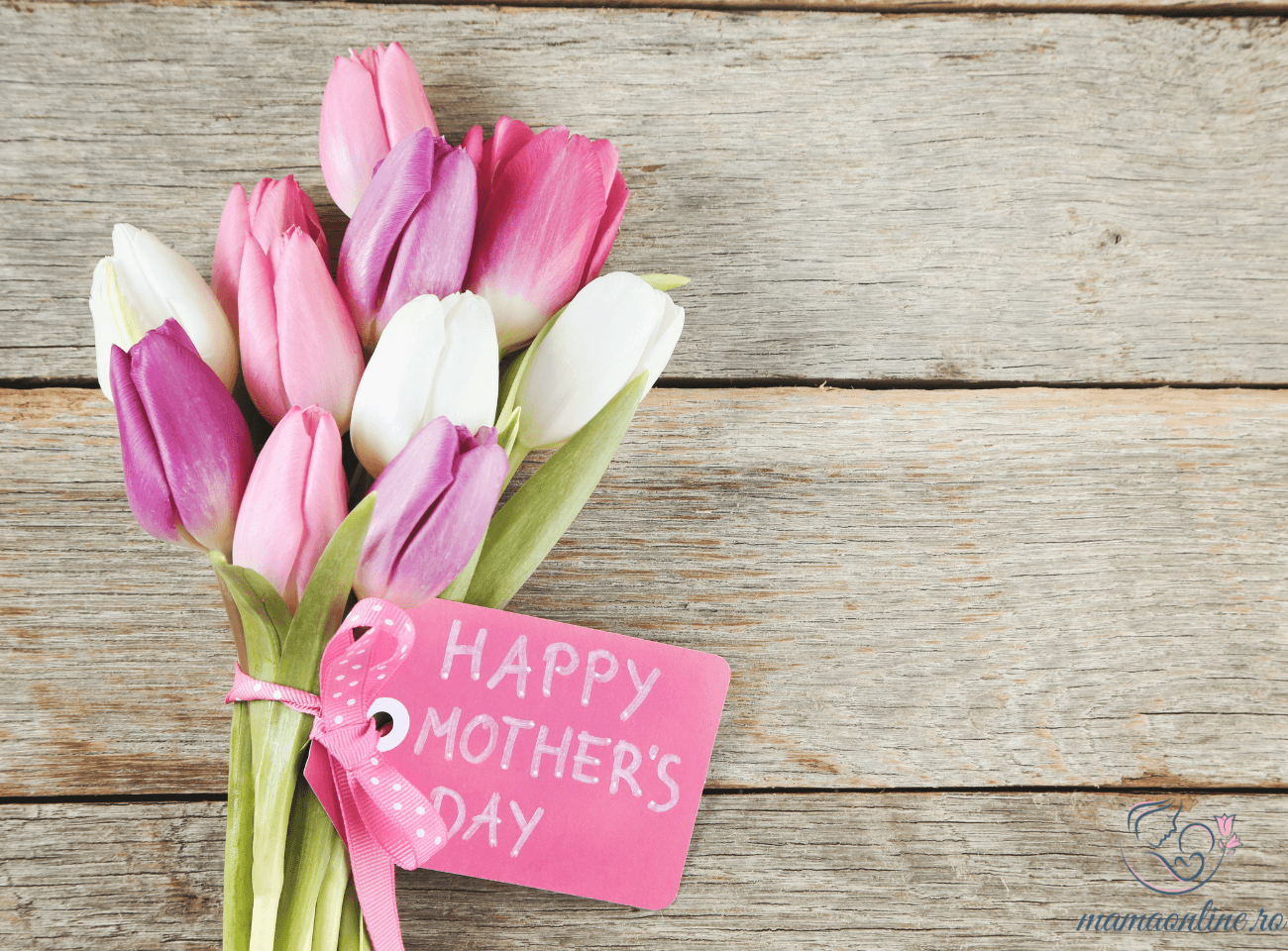 8 Martie: Ziua Mamei