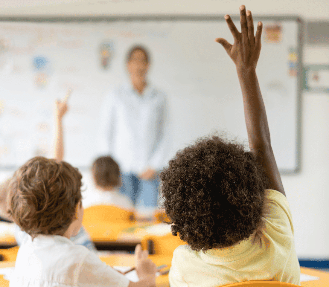 Adapatarea Copilului la Gradiniță și Școală: Sfaturi Psihologice