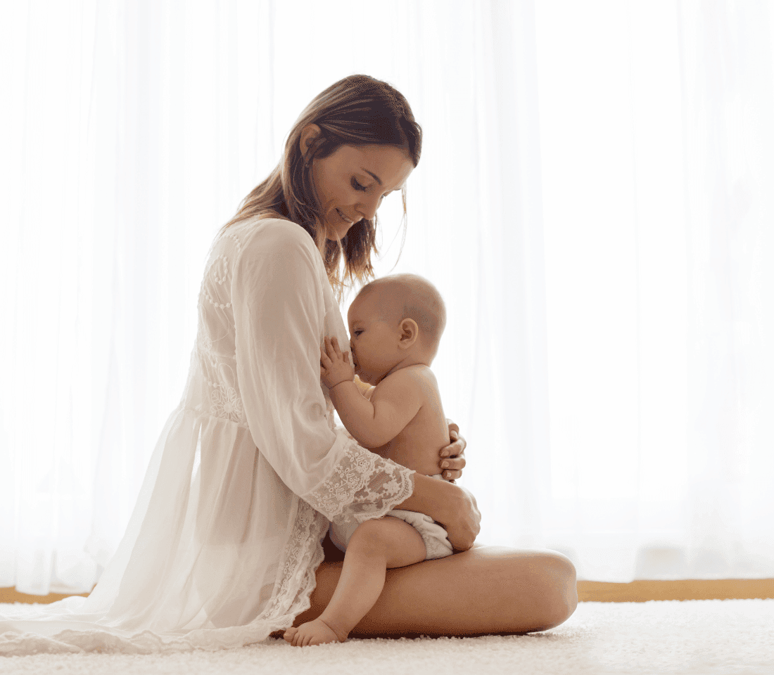 Păstrarea laptelui matern și a laptelui formulă