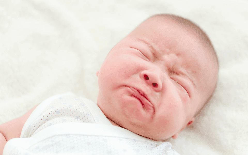 De ce este necesara centura anticolici cu samburi de cirese