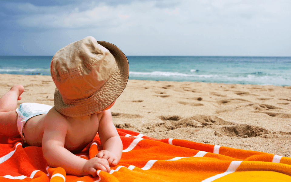 Ghidul mămicilor pentru vacanțele cu bebeluși – Cum să ai o escapadă fără stres