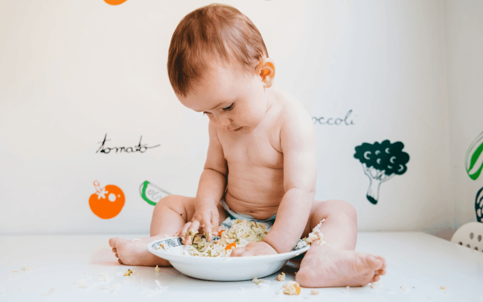 Top 10 cele mai bune alimente pentru dezvoltarea copilului tău în primii ani de viață