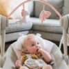 Ingenuity - Leagan portabil Comfort 2 Go Flora the Unicorn