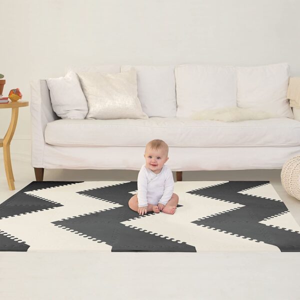 Skip Hop Covoras de joaca puzzle - Geometric Playspot, Negru / Bej - imagine 2