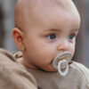 BIBS - Suzeta Colour Latex, tetina anatomica, 0 luni +-Woodchuck - imagine 2
