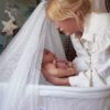 BabyBjorn - Baldachin pentru patut pliabil co-sleeper, Alb - imagine 3