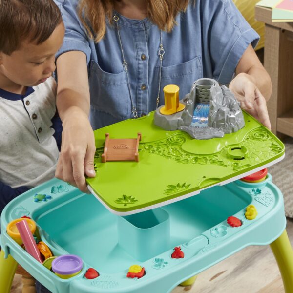 masa activitati play-doh